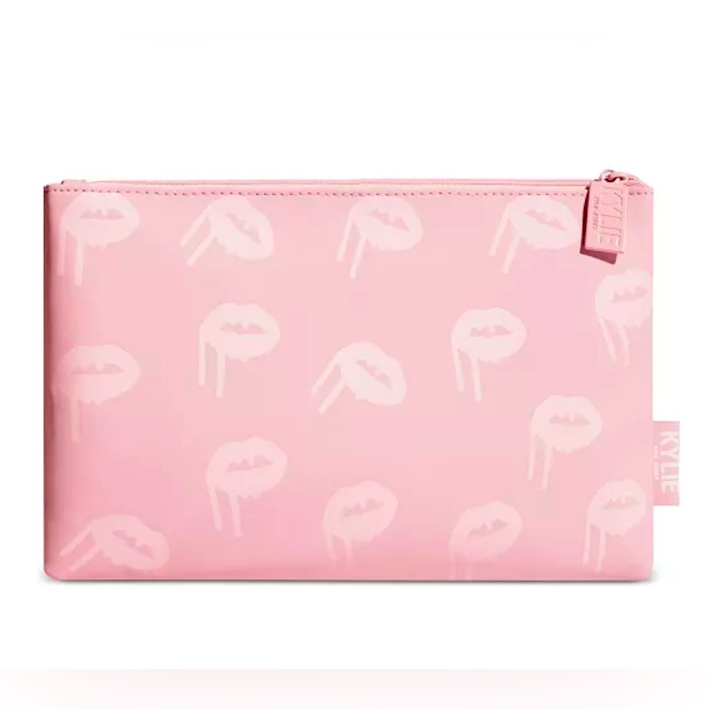 Kylie Jenner medium pouch Kylie cosmetics